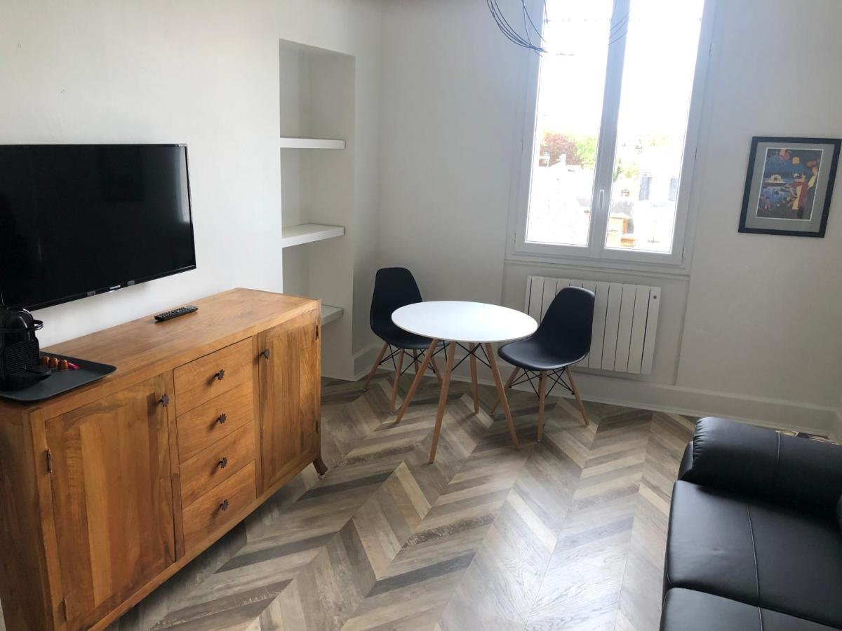 Superbe Appartement Independant En Centre Ville Vichy Exteriér fotografie